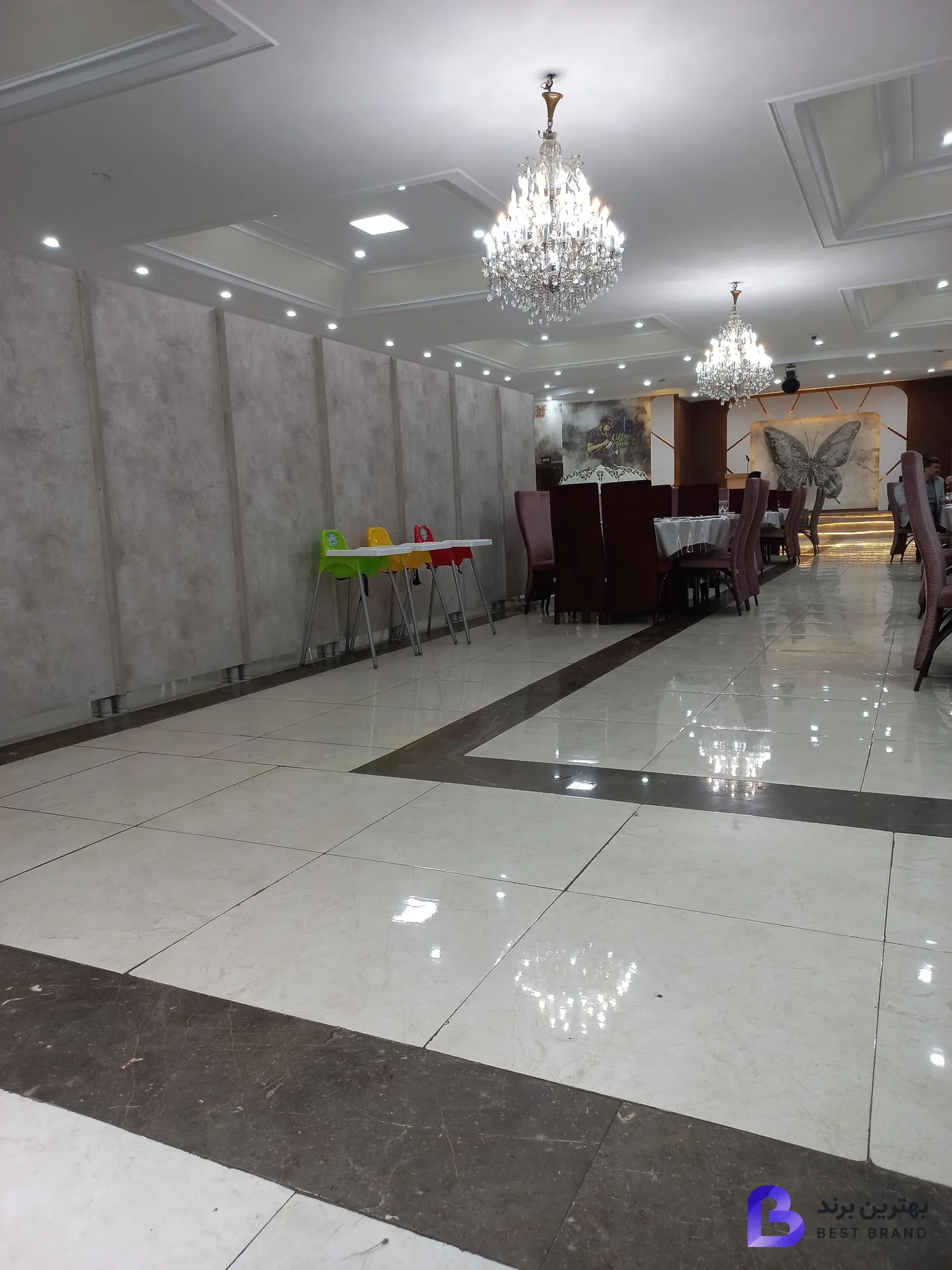 تصویر تالار پذیرایی آفتاب