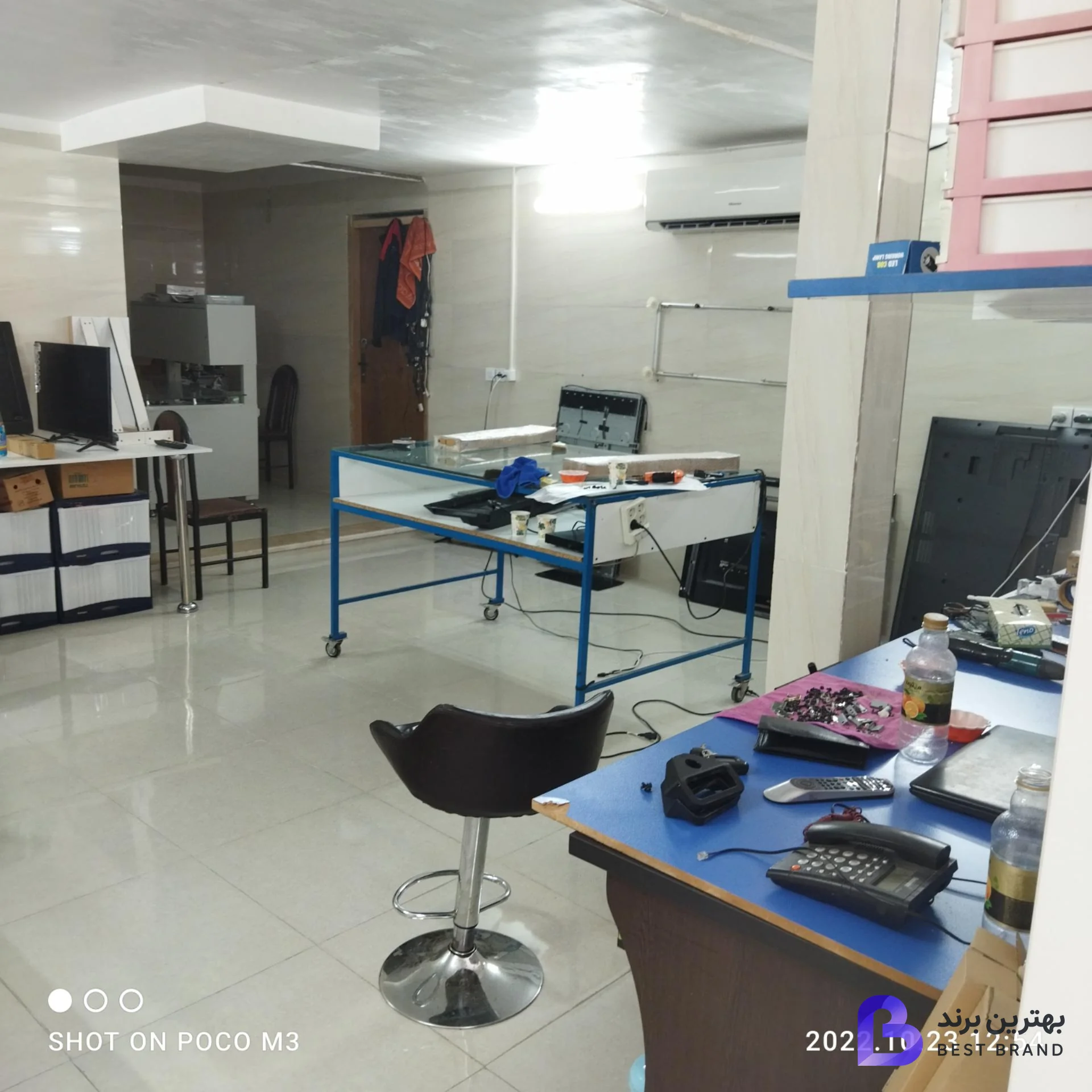 تصویر تعمیر تلویزیون و پنل مهندس قره خانی