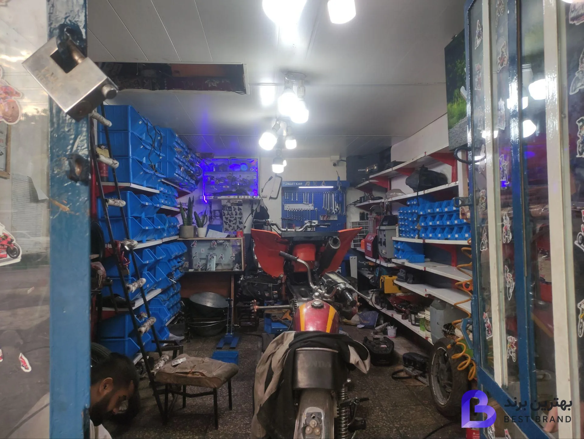 تصویر 4 از تعمیرات موتورسیکلت ابوالفضل قرقی