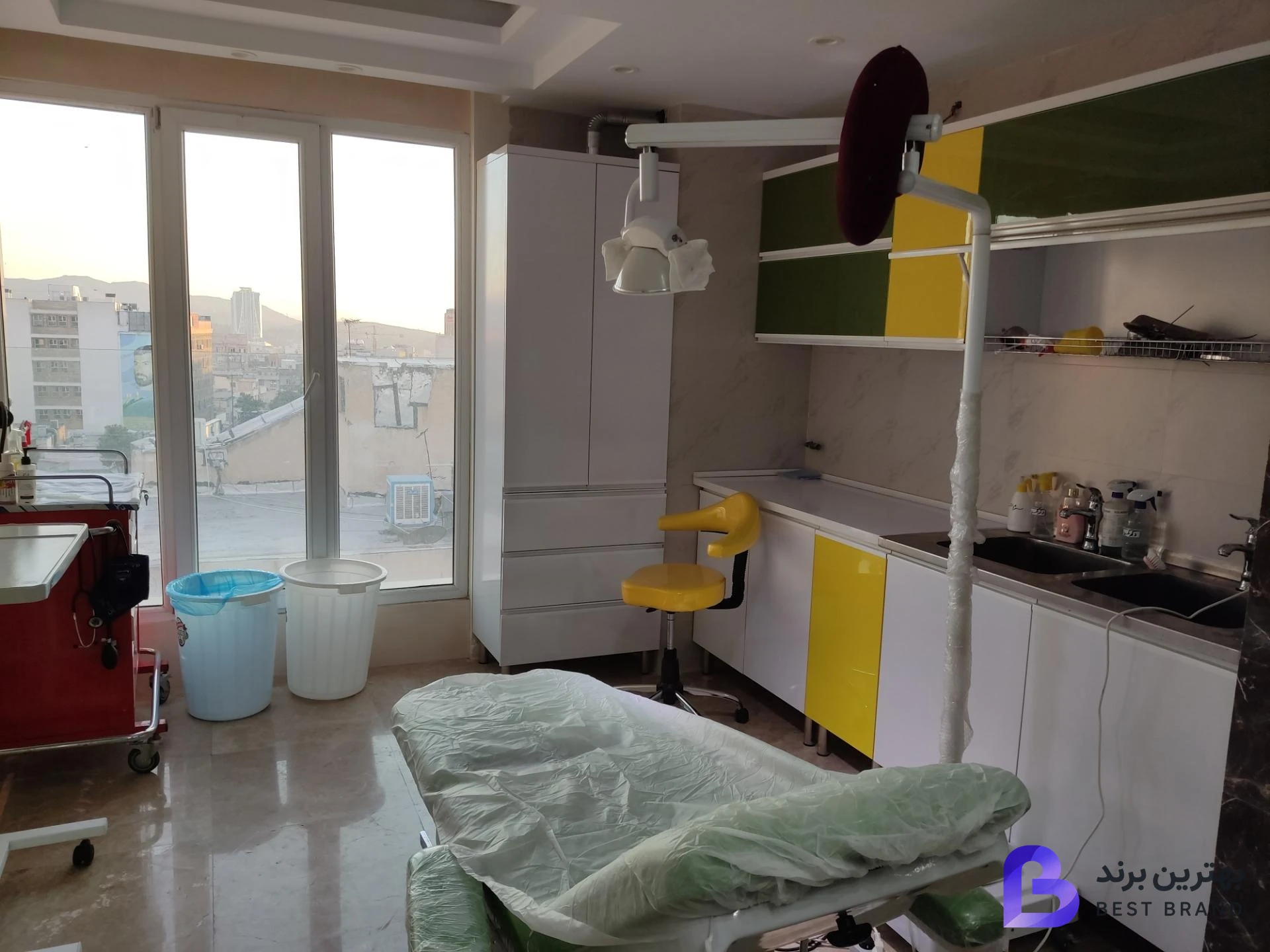 تصویر 2 از درمانگاه پوست و مو امین