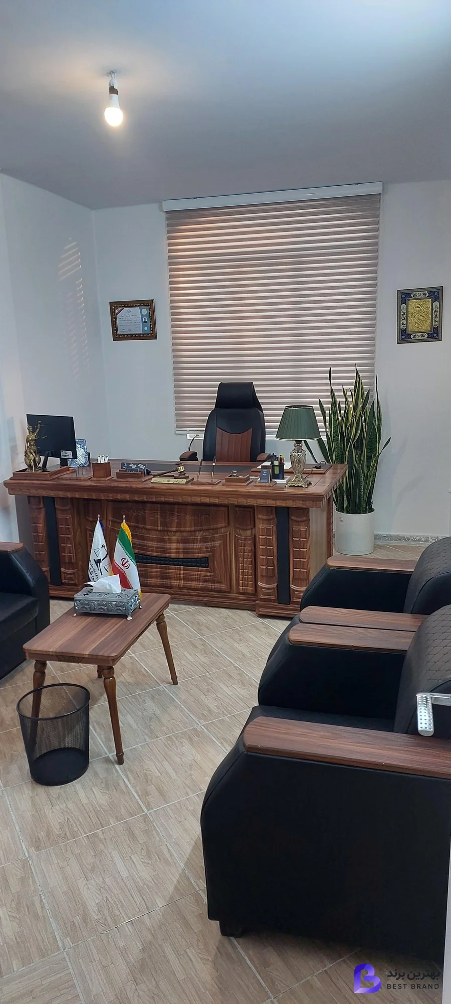 تصویر 1 از دفتر وکیل شاهین شادمانی