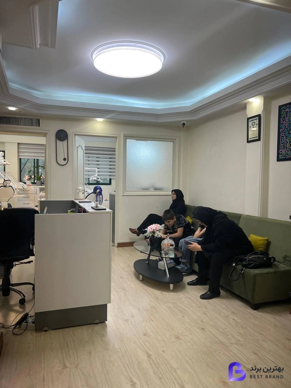 تصویر 1 از دندانپزشکی توسکام