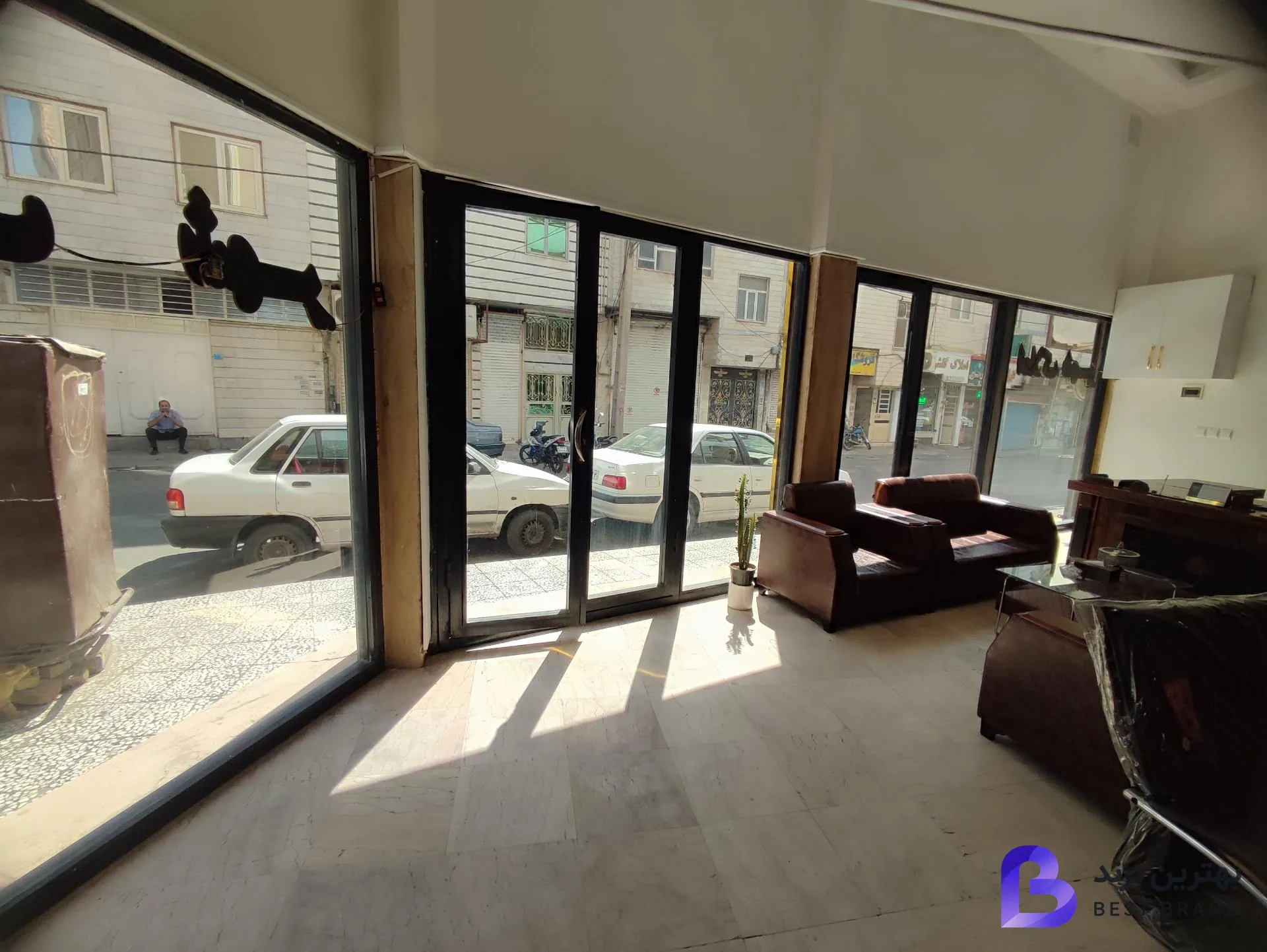 تصویر 4 از دپارتمان املاک شهر