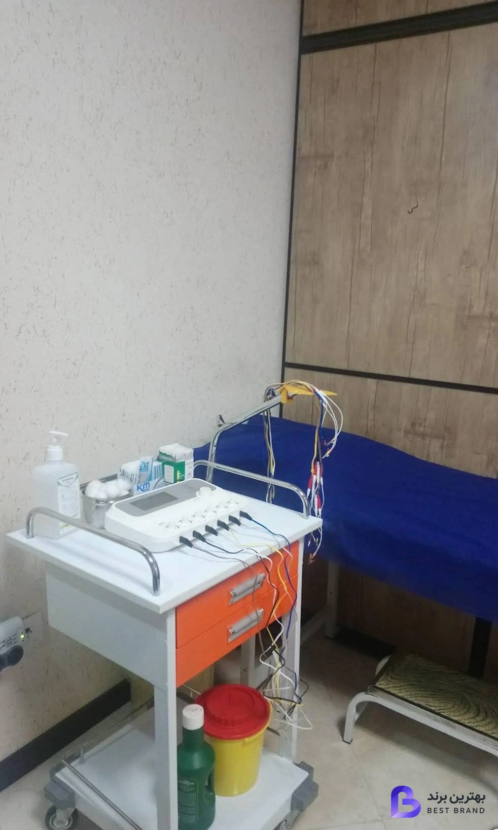 تصویر 4 از دکتر احسان صنعتی متخصص طب فیزیکی و توانبخشی