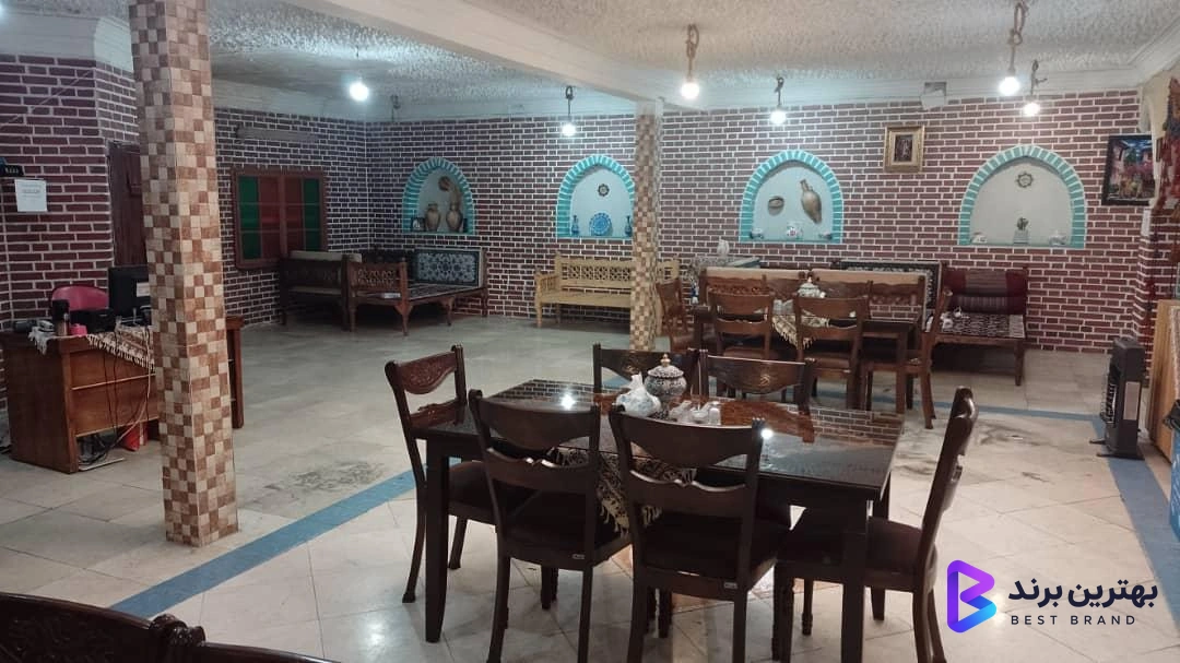تصویر 2 از رستوران سنتی عقاب طلایی