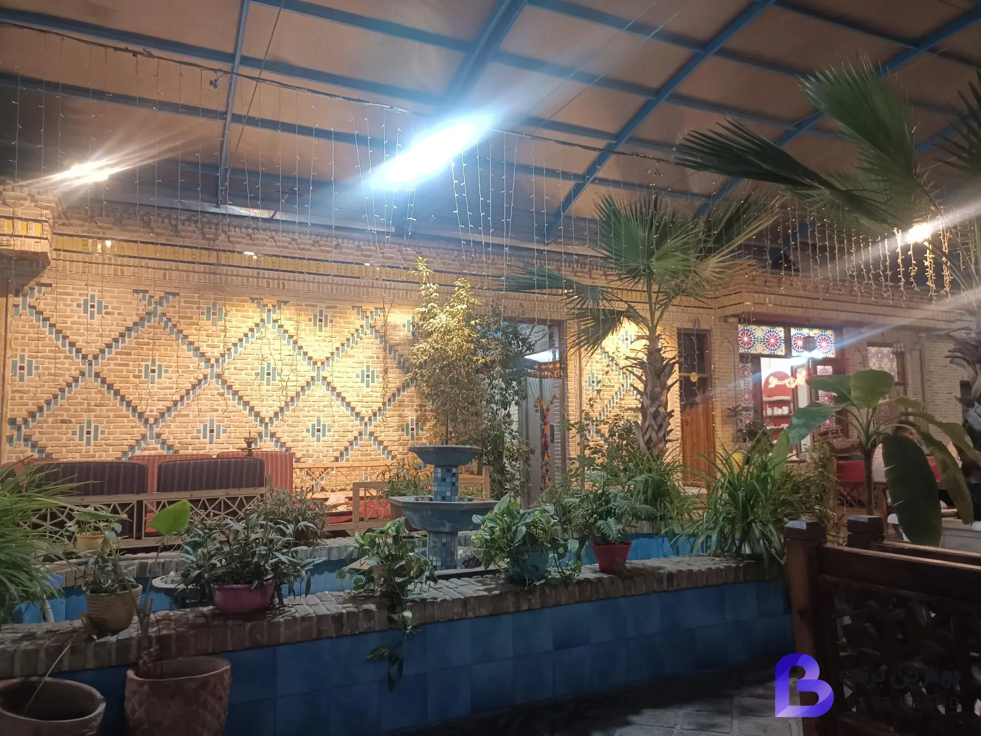 تصویر رستوران سنتی عمارت مهر