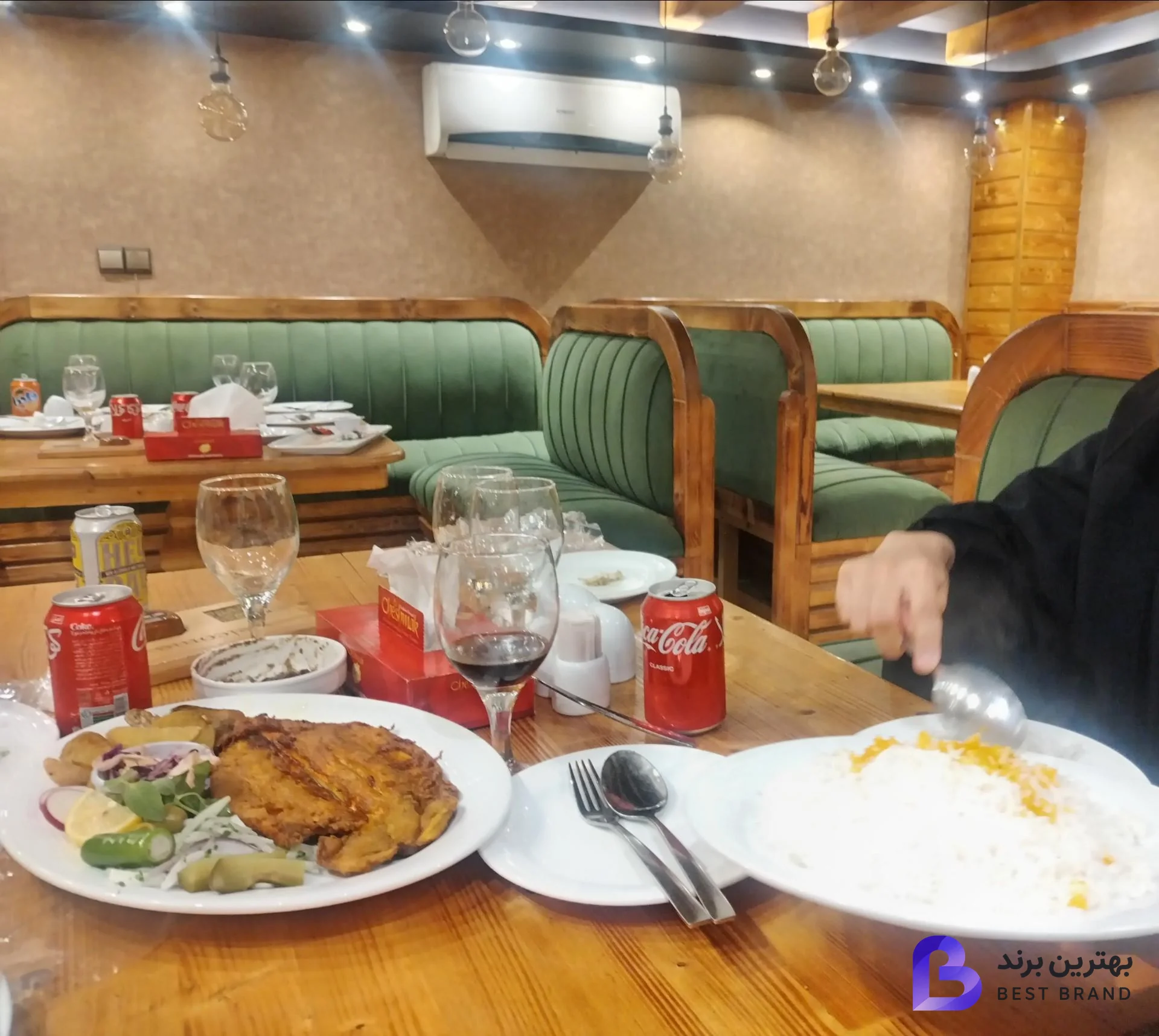تصویر 3 از رستوران میخوش