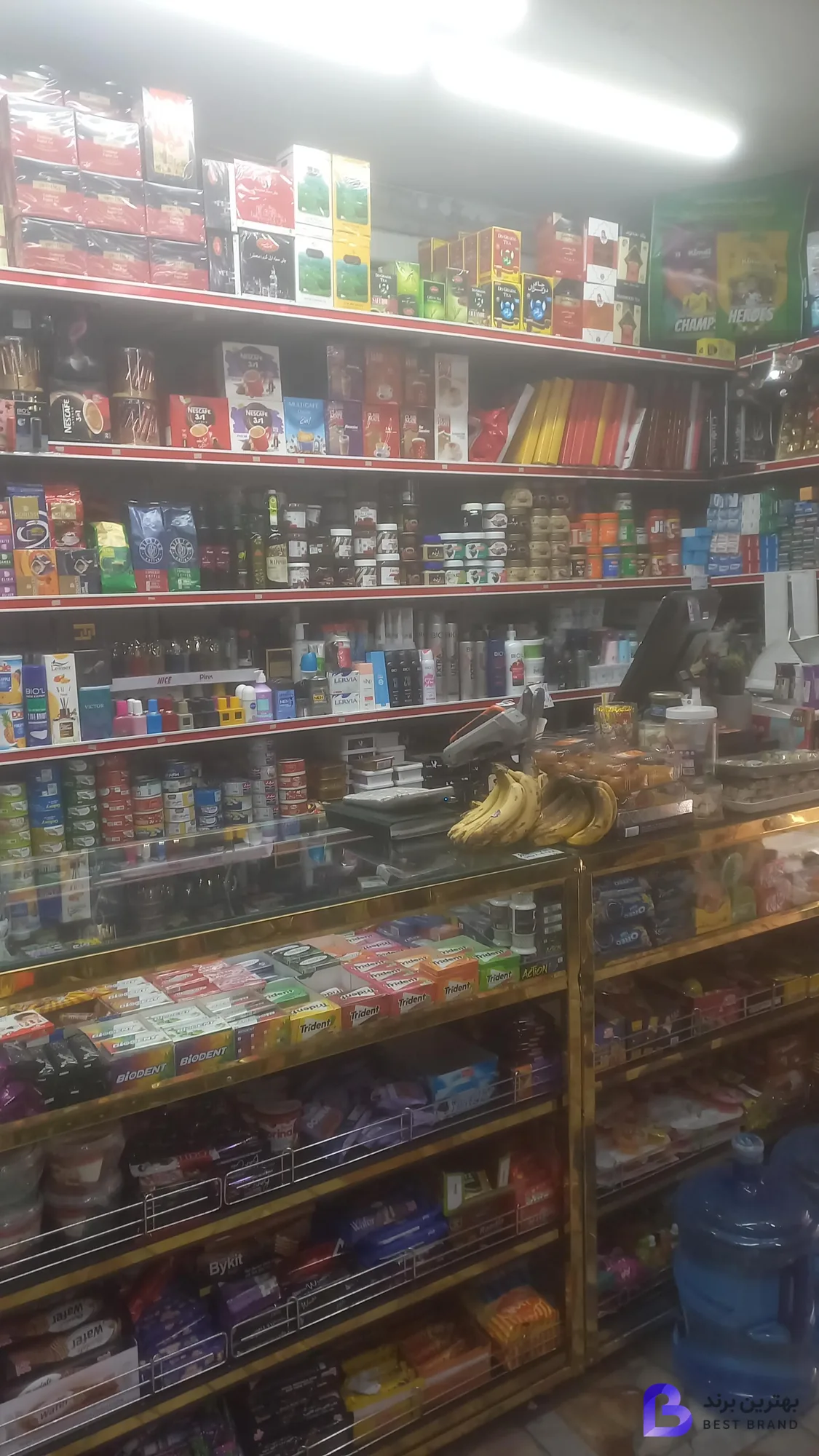 تصویر سوپرمارکت هفت تا یازده شعبه اخوان