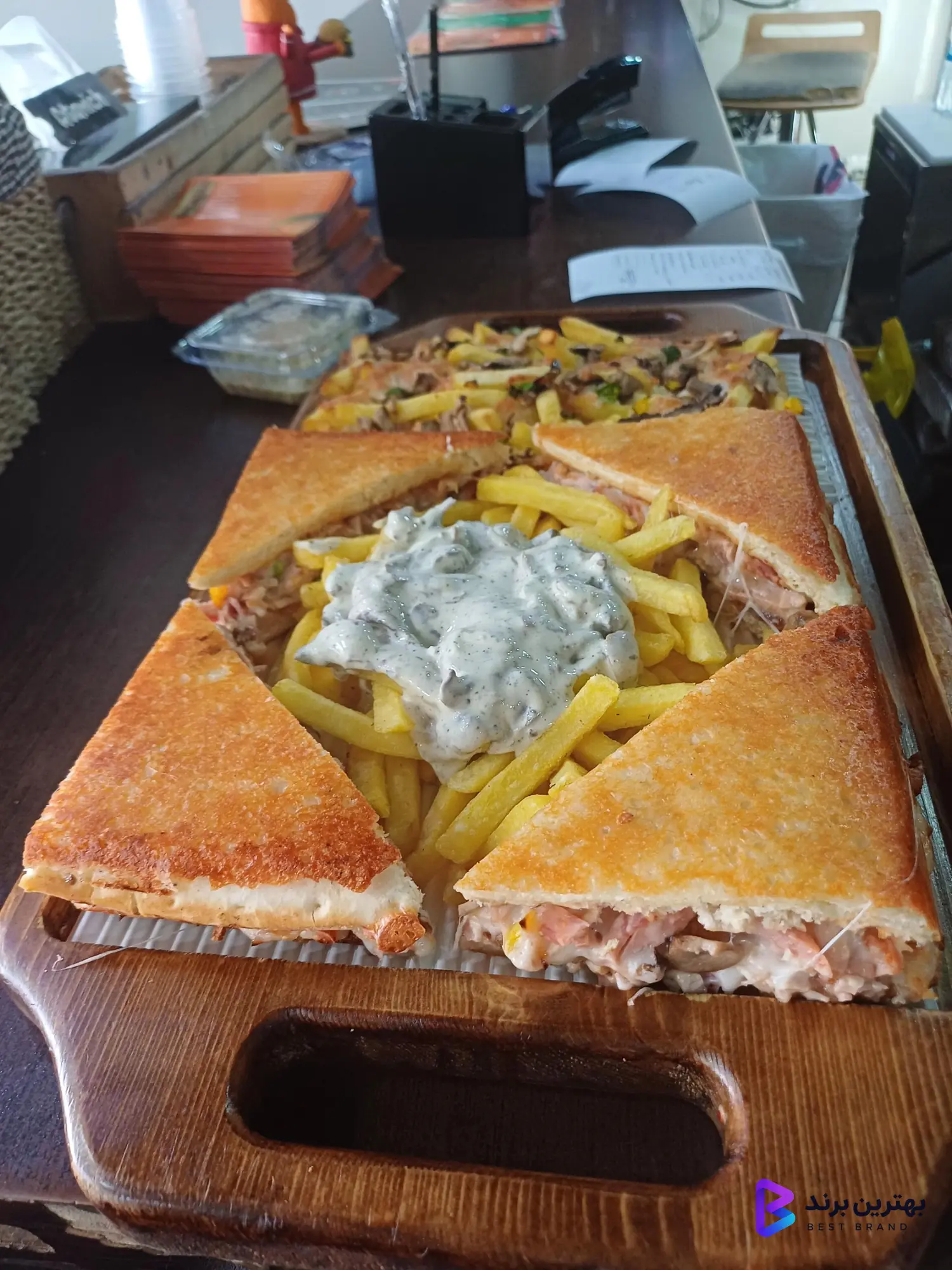 تصویر عطاویچ اکباتان