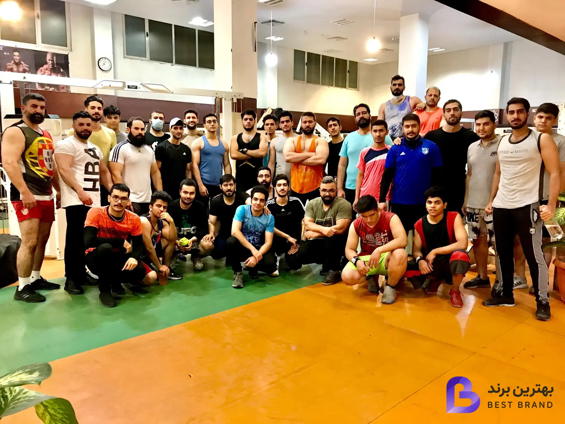 تصویر 3 از مجتمع ورزشی ایثارگران