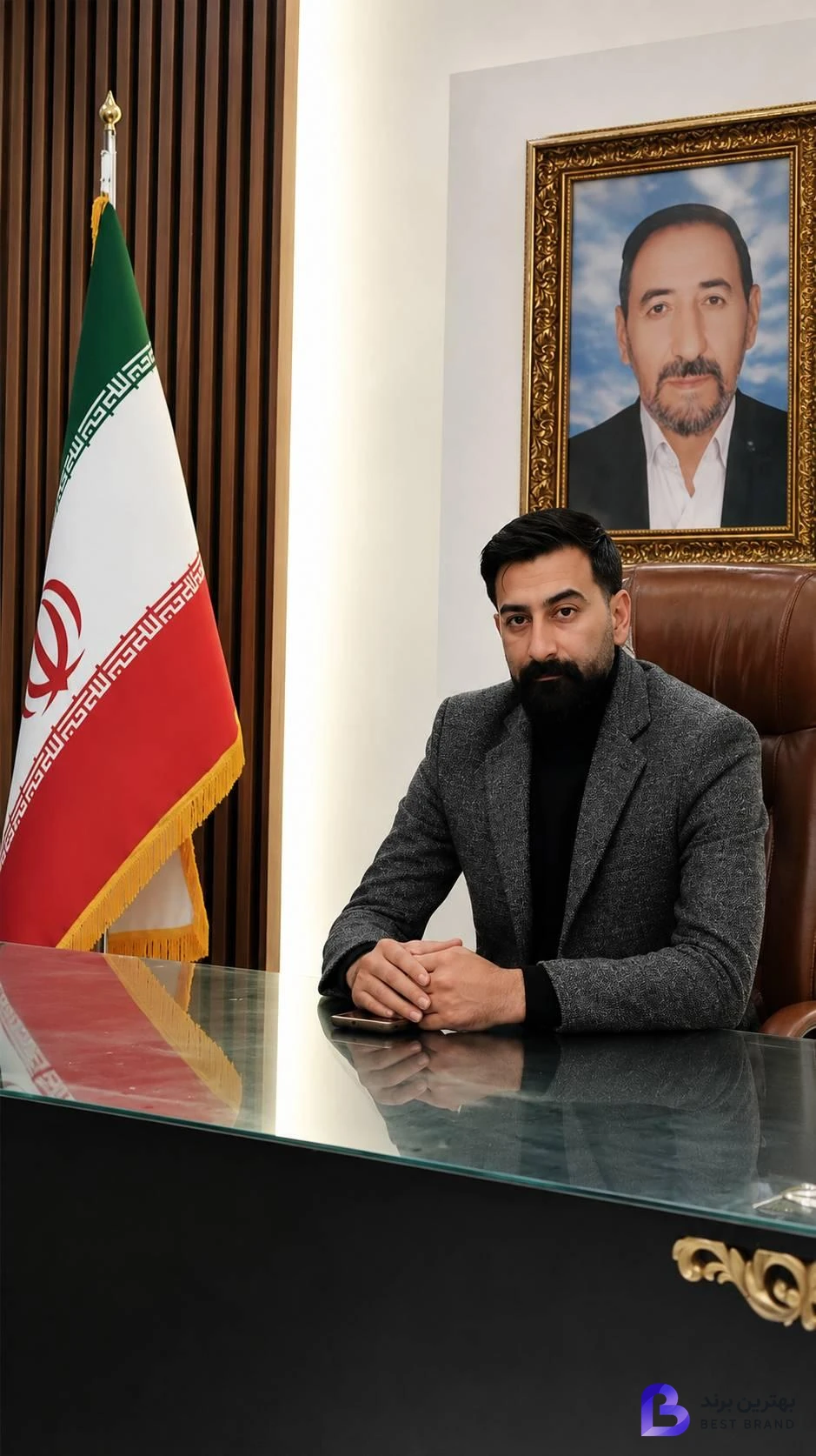 تصویر مشاورین سراسری املاک محمدی