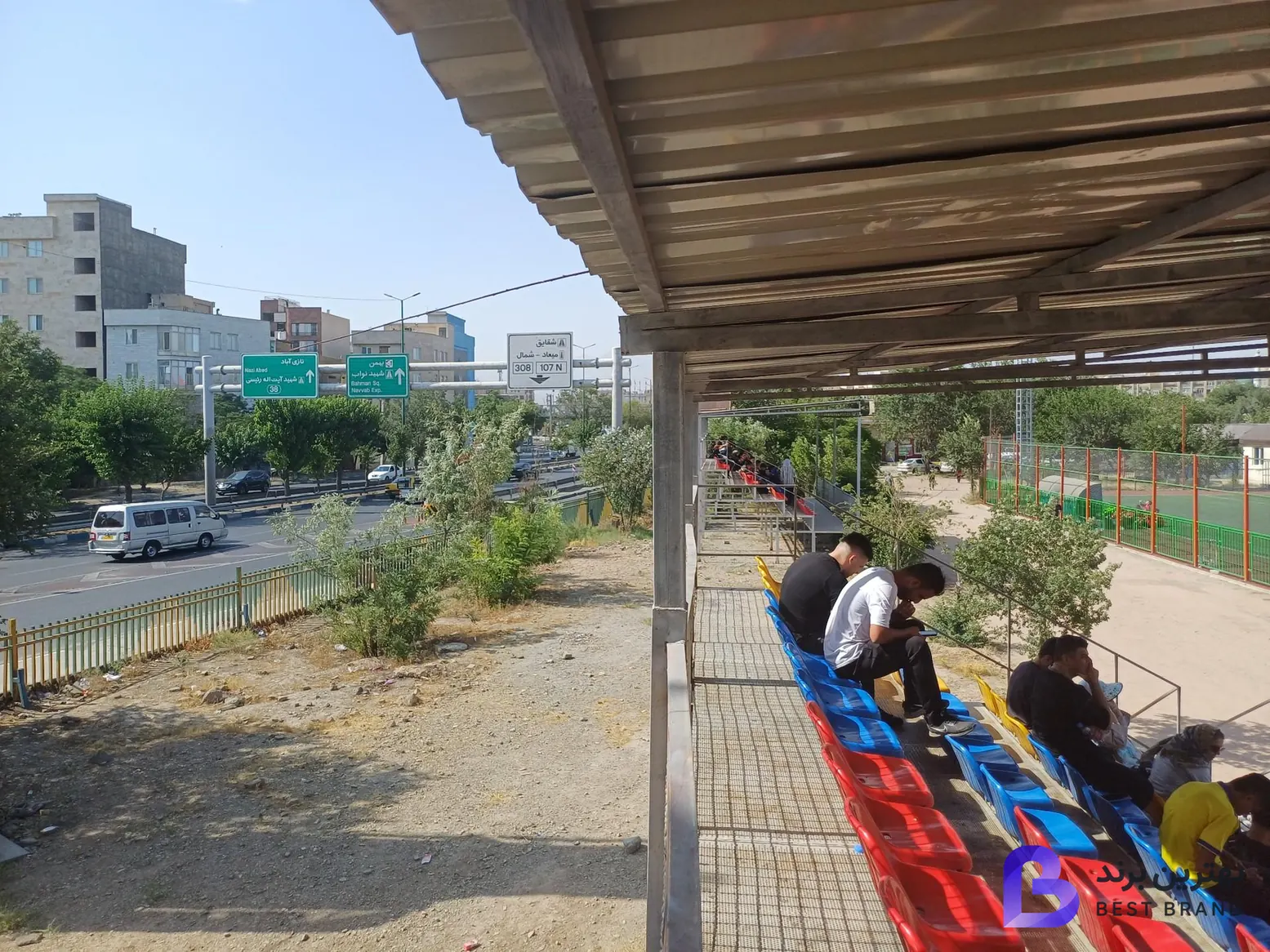تصویر ورزشگاه شهید قیانوری