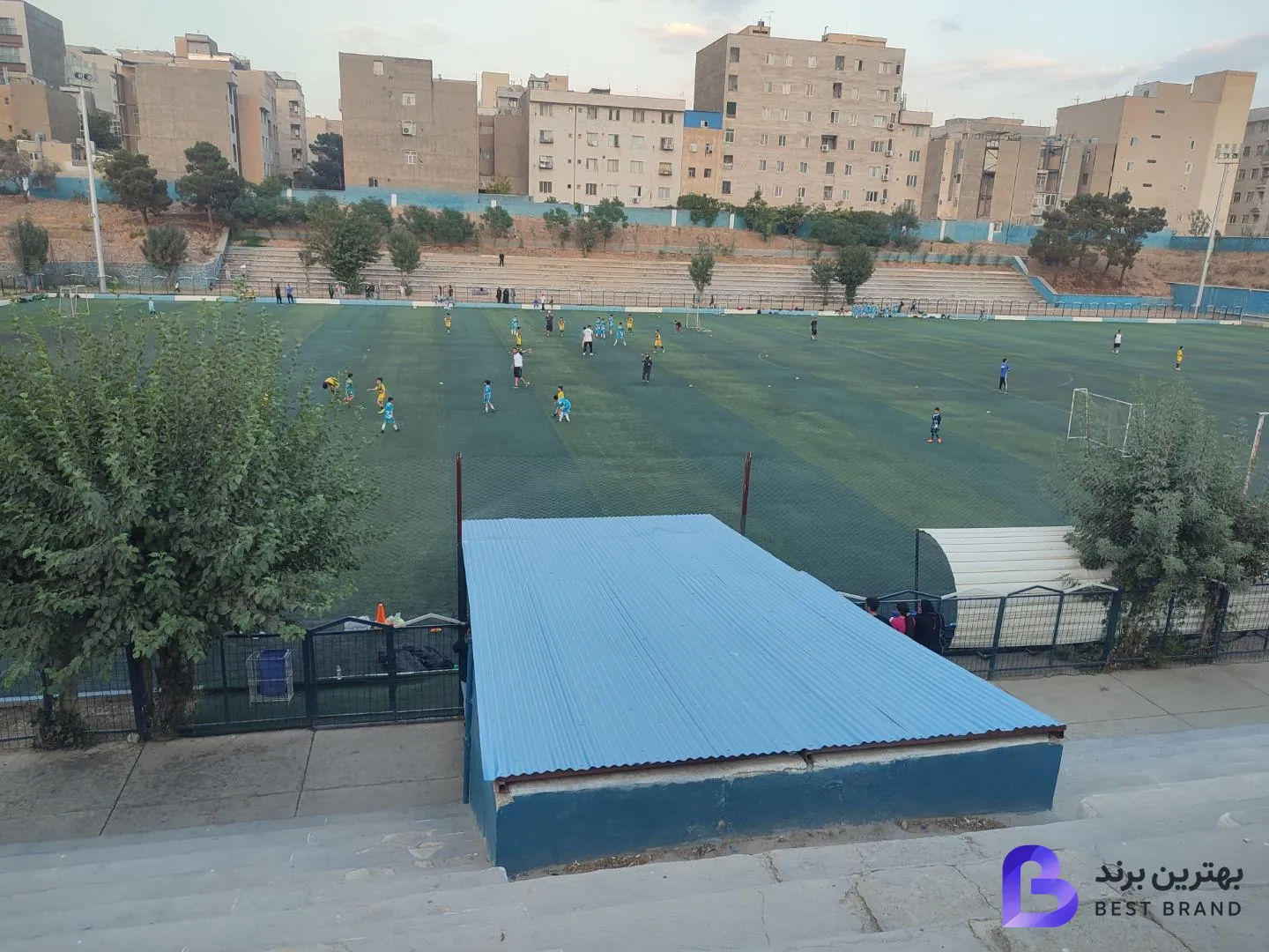 تصویر 2 از ورزشگاه مرغوبکار