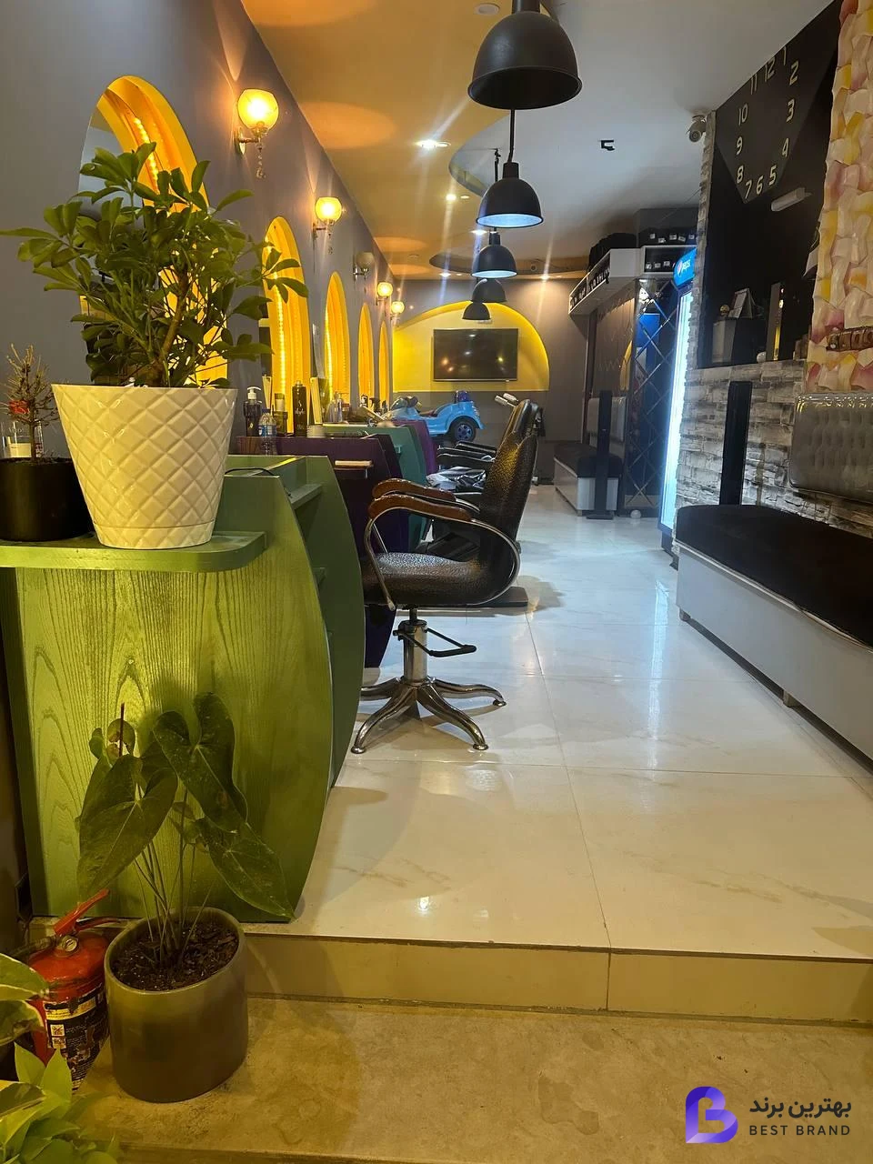 تصویر 3 از پیرایش تک مو بی فرم