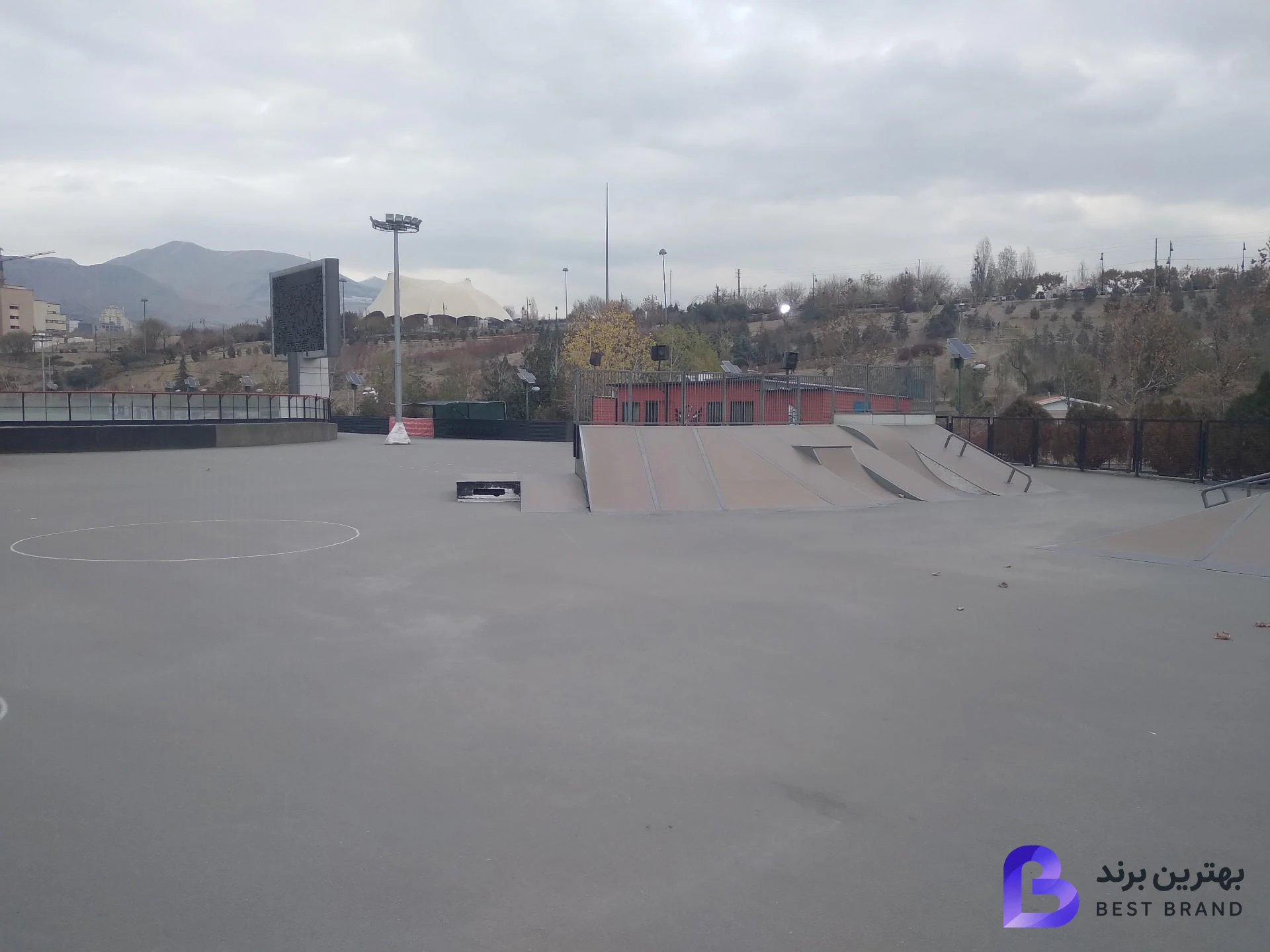 تصویر 1 از پیست اسکیت بوستان جوانمردان