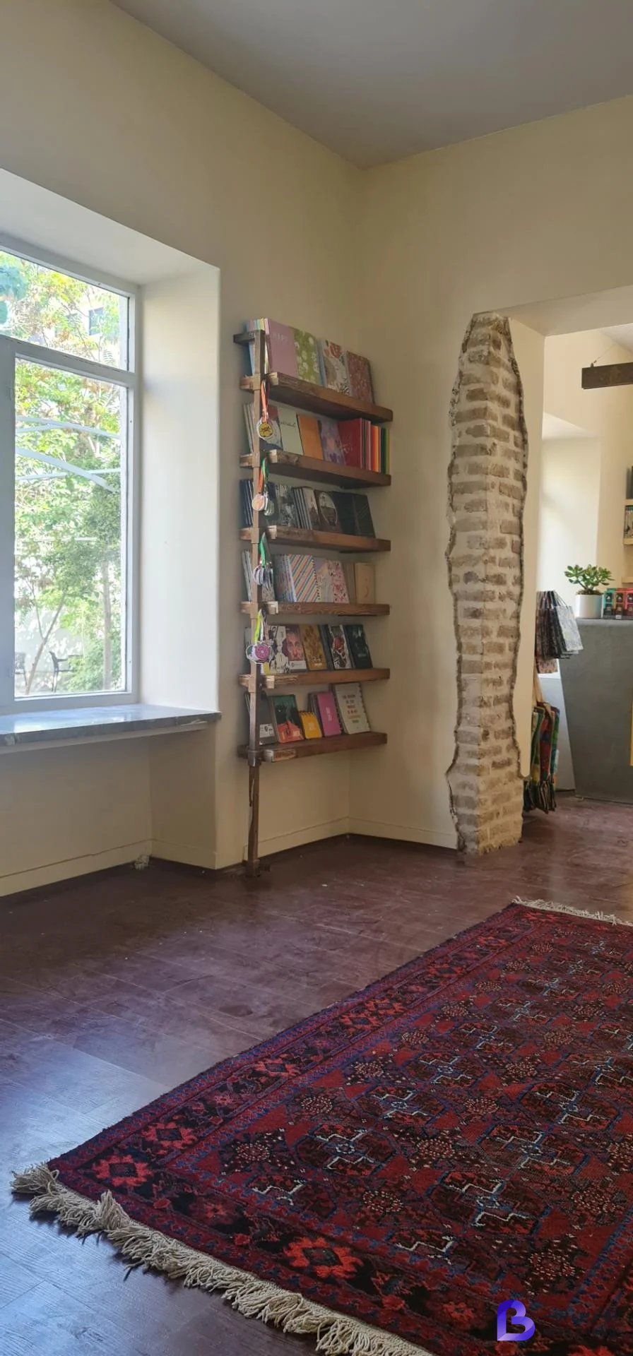 تصویر 2 از کافه‌ کتاب آفتاب