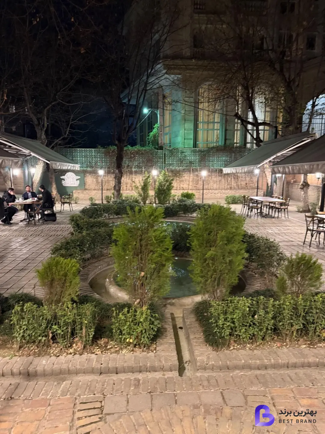 تصویر 3 از کافه کتاب عمارت روشنان