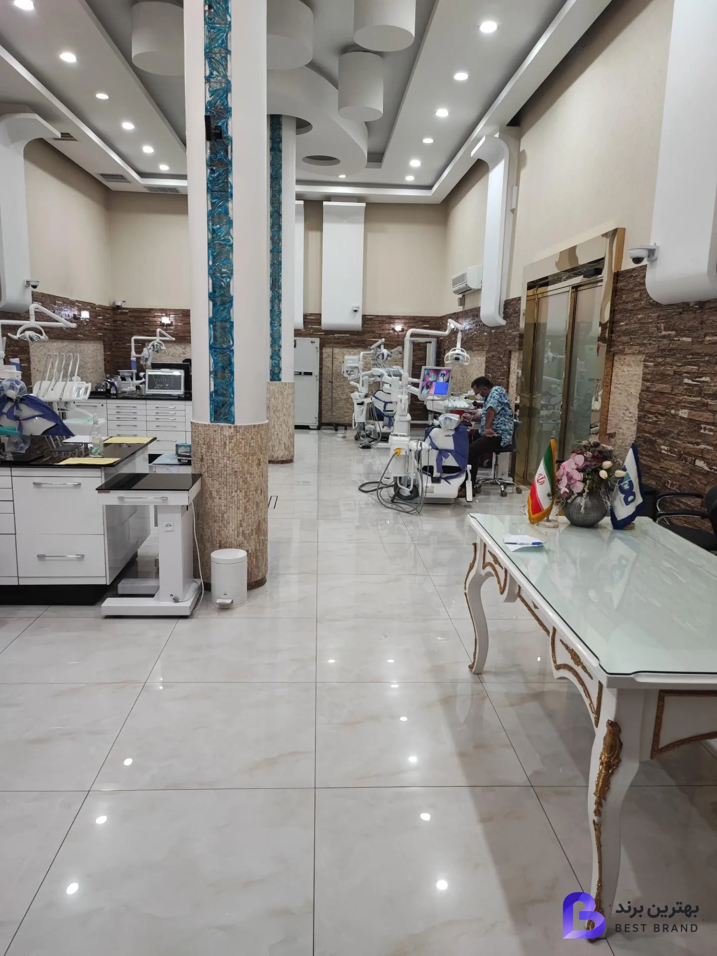 تصویر 2 از کلینیک دندان پزشکی مدرن