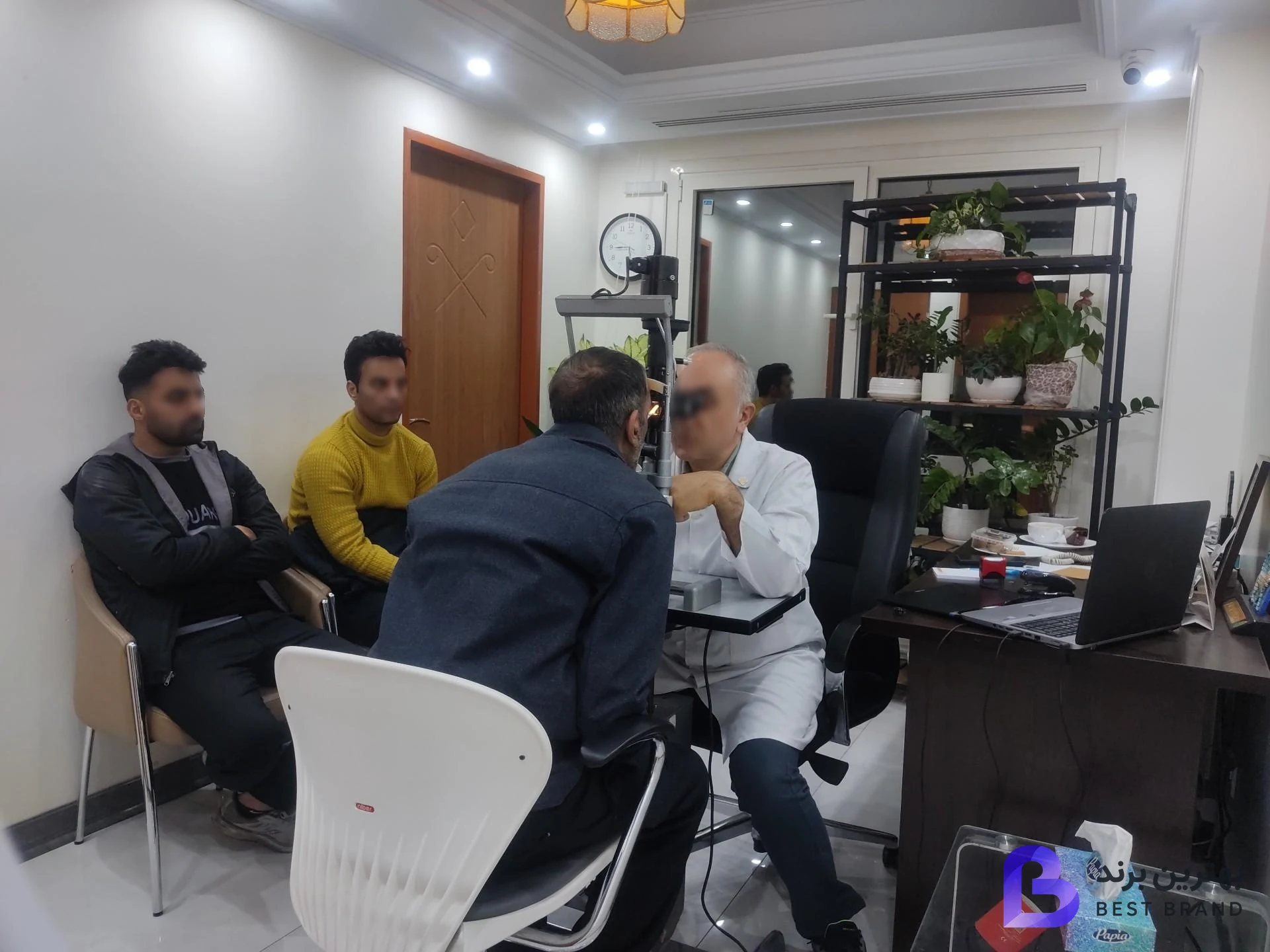 تصویر 4 از کلینیک چشم دکتر حسام هاشمیان